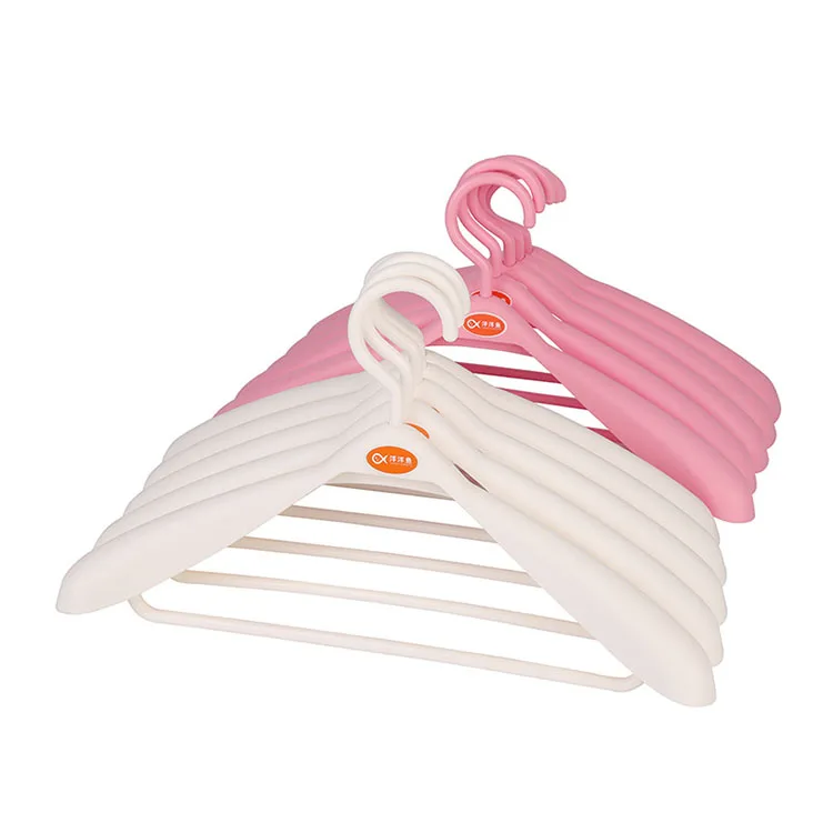 Thickened plastic wet and dry dual-use rotary coat hanger wholesale