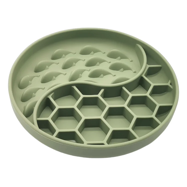 2024 Hot Sale Round Pet Slow Feeder Dog Bowl Custom Silicone Cat Food Tableware Pet Bowls & Feeders