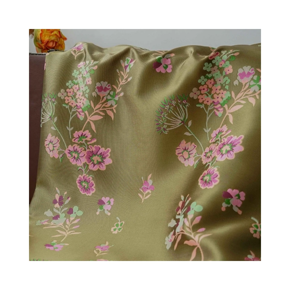 Top fashion Soft and smooth antique Hanfu vintage flower cheongsam yarn-dyed fabric for skirt