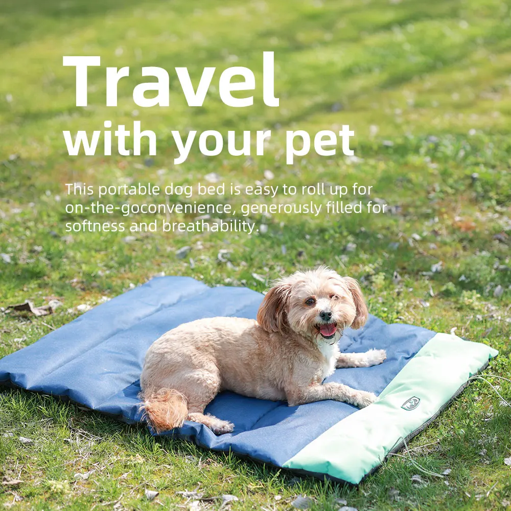 OEM Travel Dog Bed Outdoor 600d Oxford Fabric Water Resistant Rollup Crate Mat Pet Camping Gear Travel Mat For Dogs