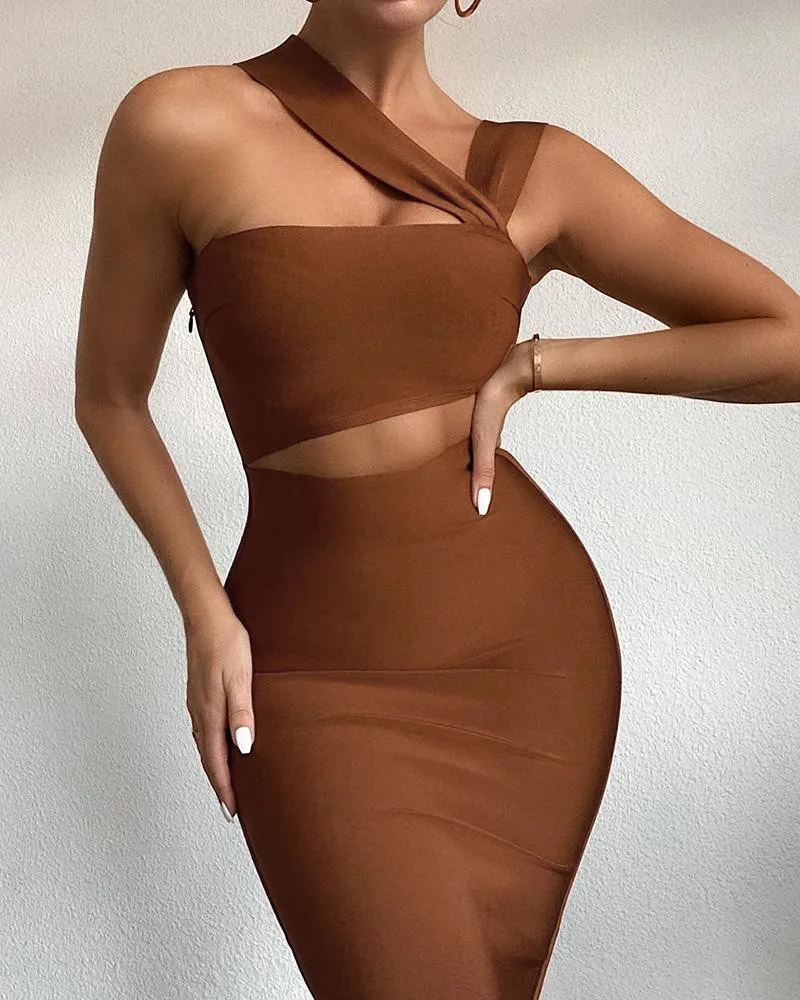 2021  Slim-fit solid color sleeveless halter hip skirt Plian One Shoulder Cutout Dress