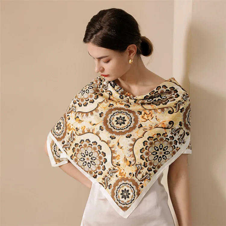 Attractive Style Woman Digital Print Silk Scarf 100% Silk Scarf Custom Print Silk Square Scarf