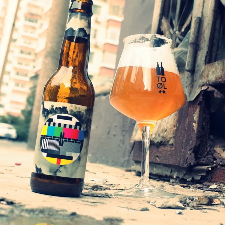 Wholesale Hand Blown Crystal Clear Stemmed Beer Glass