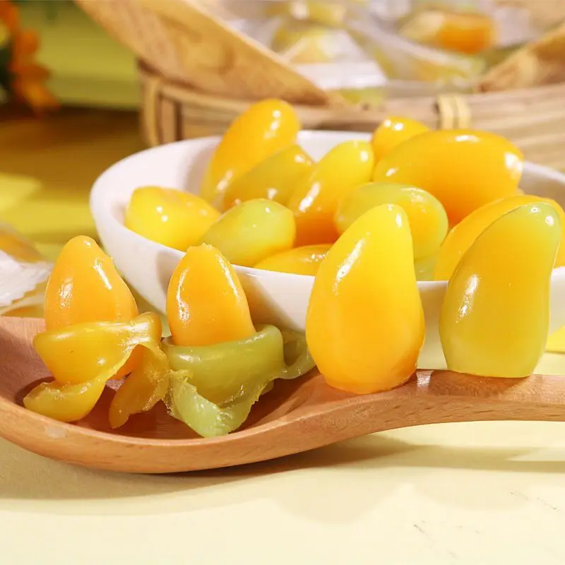 2024 Hot Sale Mango Peeling Gummy Candy Sweet and Fruity Flavor Packaged in Bags