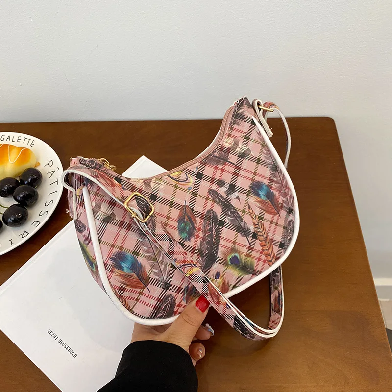 Simple Style Fashionable Ladies Sling Shoulder Bag Cute Pattern Pu Leather Handbags Flower Casual Crossbody Bag For Women