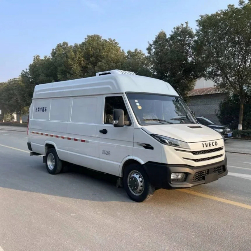 Euro manufacture  iveco refrigerated Truck refrigerated truck body for sale