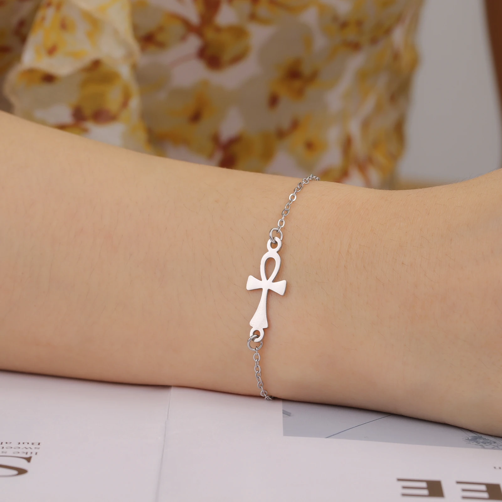 Egypt Ankh Cross Bracelets for Women Minimalism Cross Amulet Bracelet Vintage Egyptian Stainless Steel Jewelry Gift New