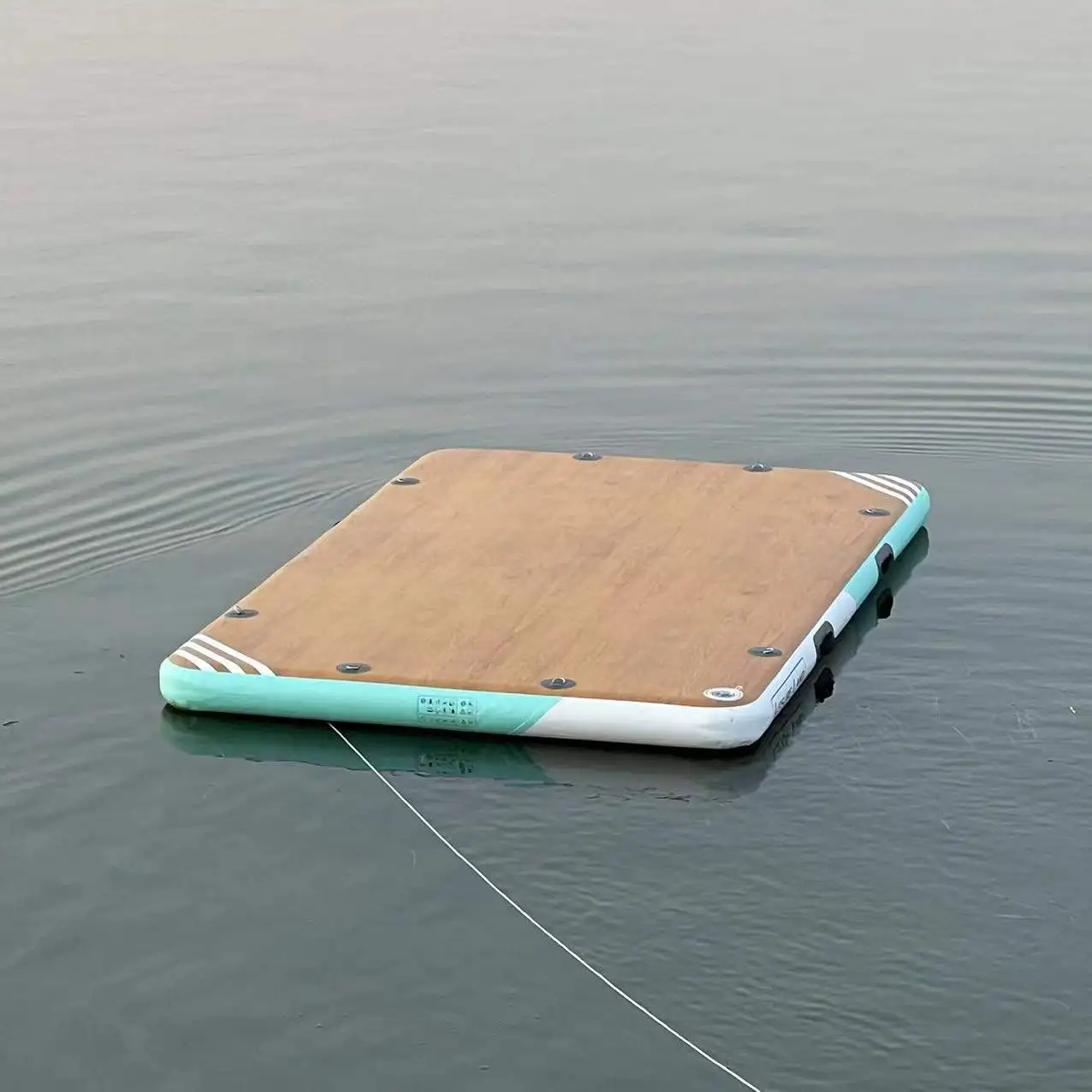 2022 новая надувная док-станция с Тиковой поверхностью продажа