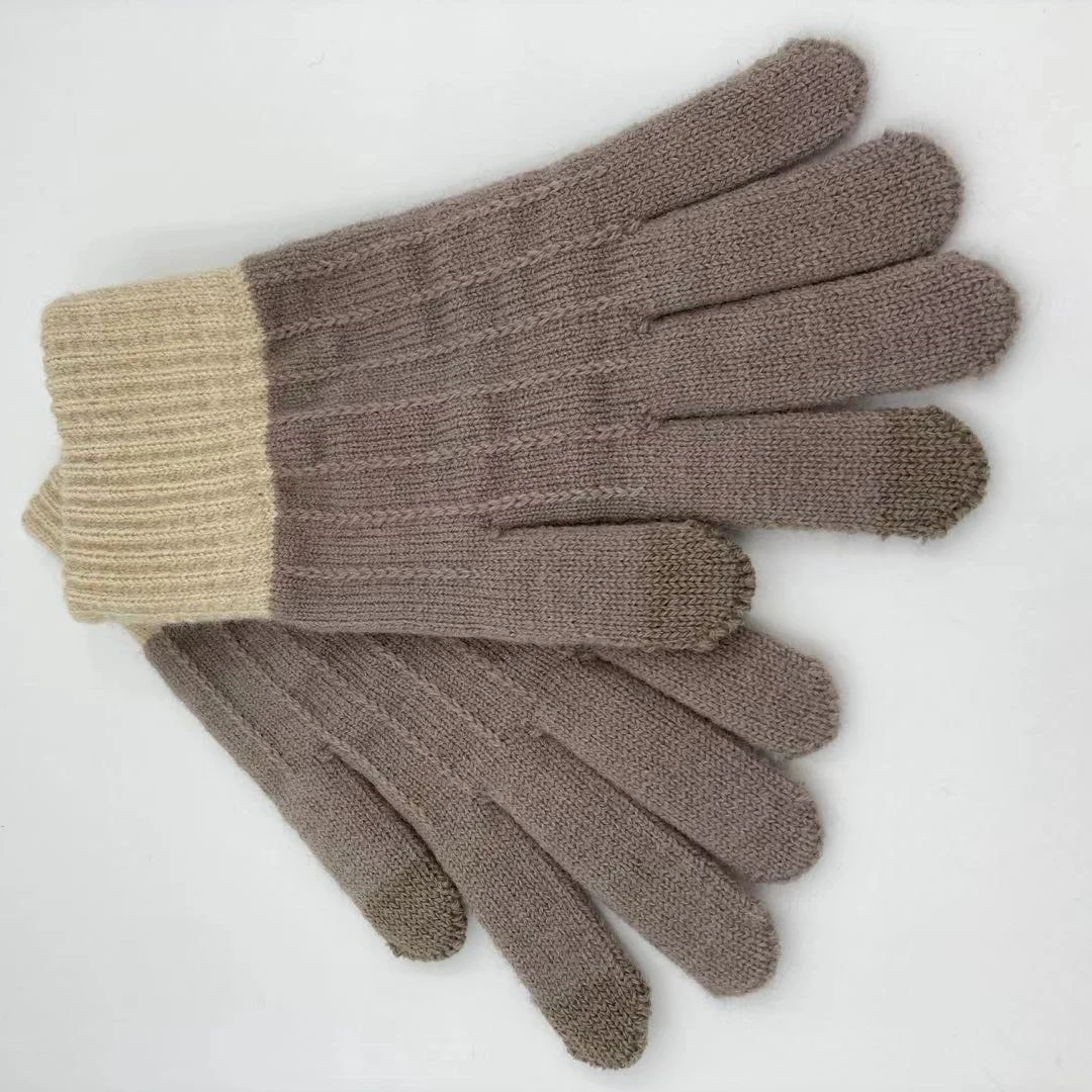 Directly Factory sale Best Design Gloves  Fine Workmanship Wholesale Direct Sales gloves touch screen winter custom