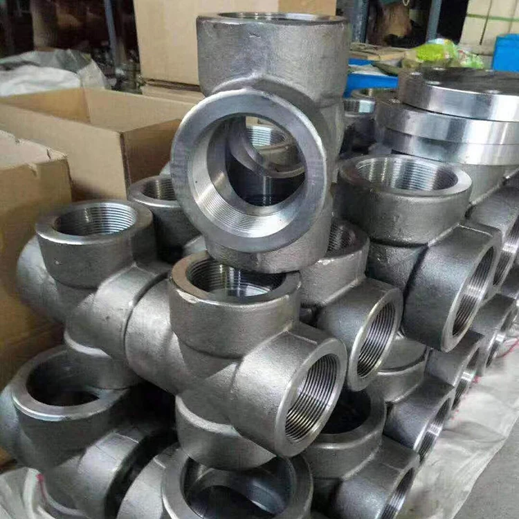 Stainless steel butt weld pipe fitting equal reducing seamless tee Butt weld pipe fitting