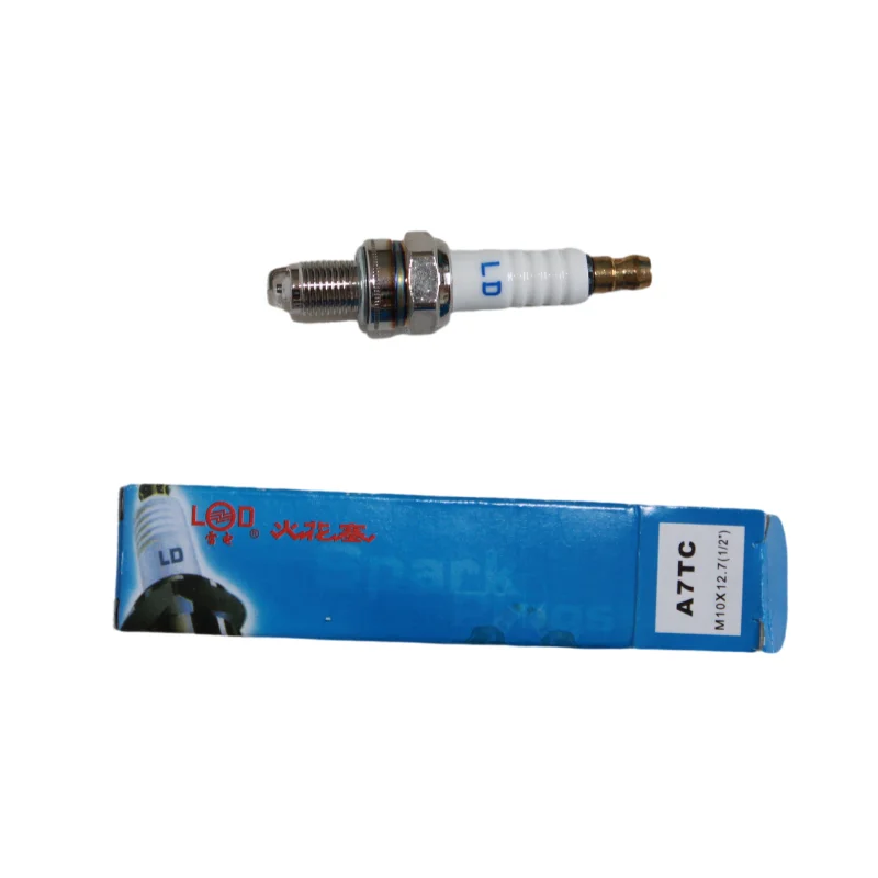 A7TC Spark Plug 4 Stroke 139F Sparkplug