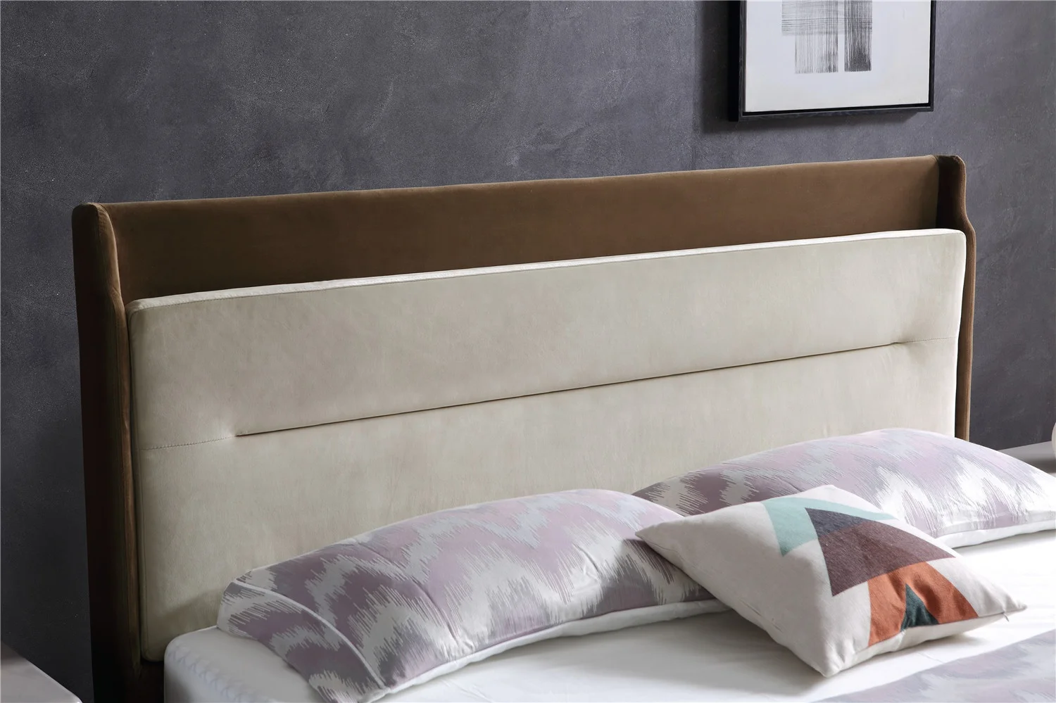 Luxury hotel double king size european style fabric soft  bed