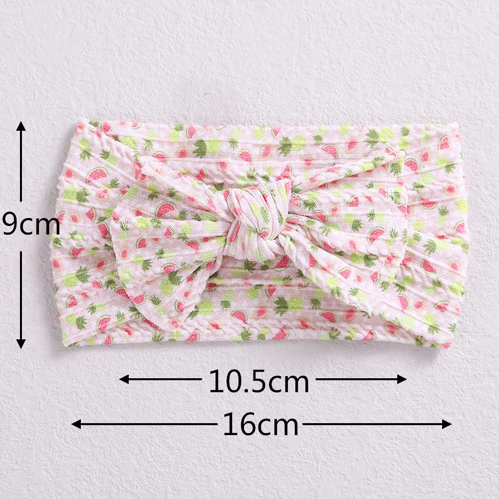 Лидер продаж цветочные принты Луки нейлон Детские Тюрбан Эластичная головная обертывания ребристые кабель вязать с бантом и повязка на голову для маленьких девочек; Аксессуары для волос