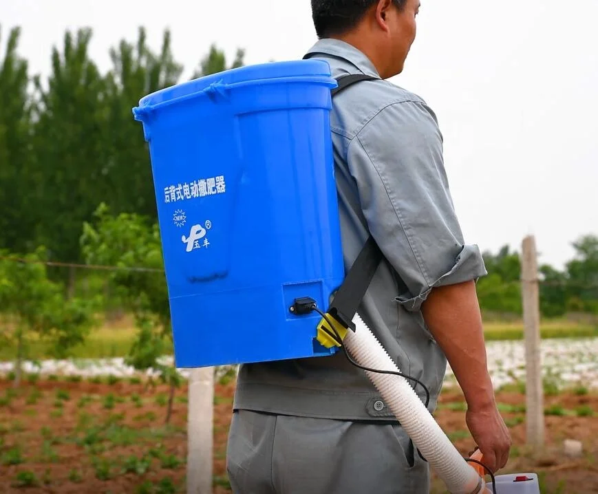 knapsack corn fertilizer applicator for farm