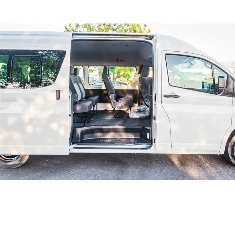 
New Arrival Buses Hiace 3.5L AT - White Hi-roof 13-seater Black Bumper 