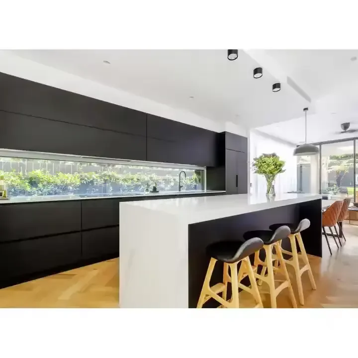 Eco houses self build Modern 2 pac matte finish dark color lacquer kitchen cabinet
