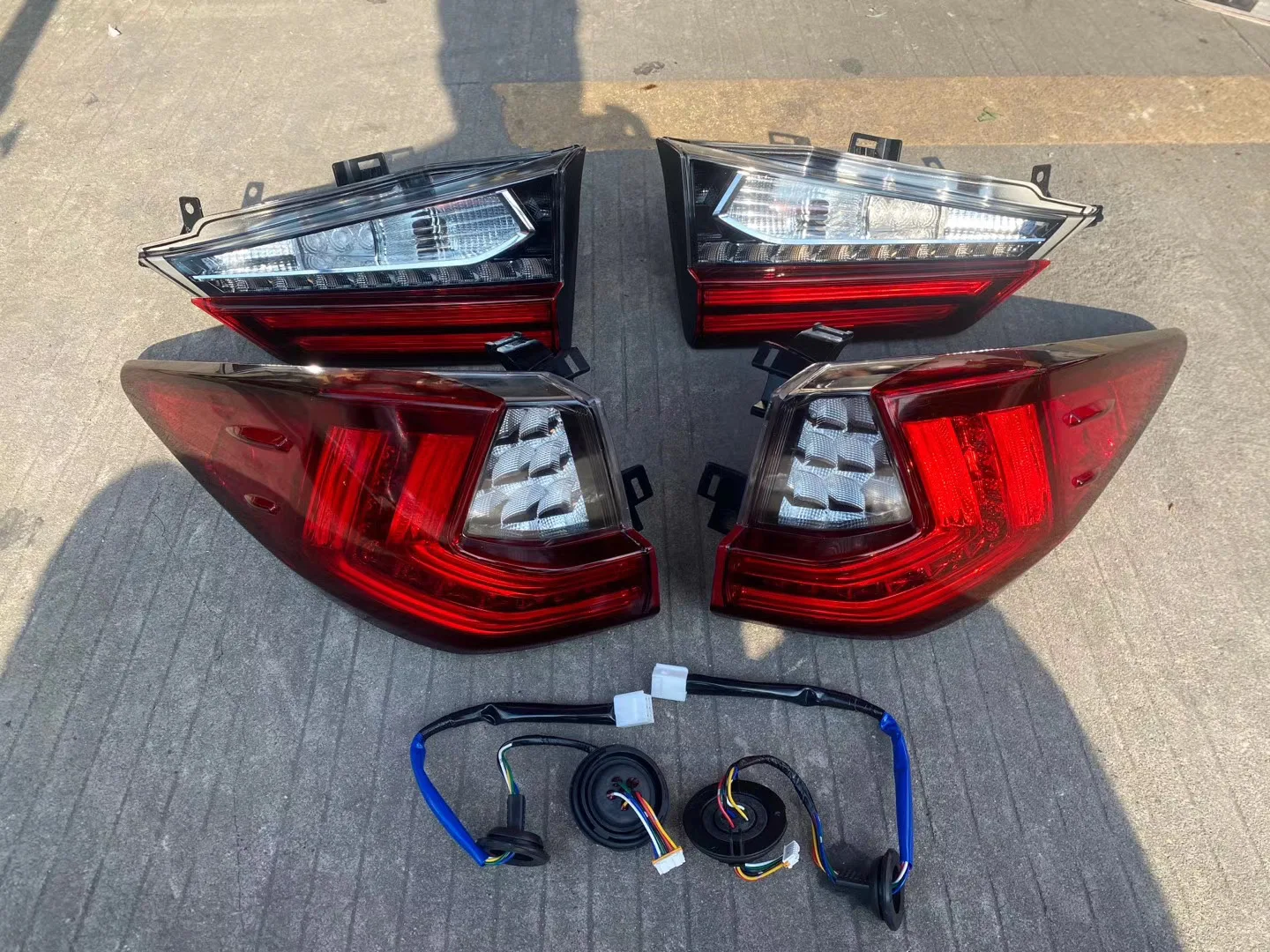  8156133640 б/у оригинальные автомобильные аксессуары для Lexus ES задний фонарь