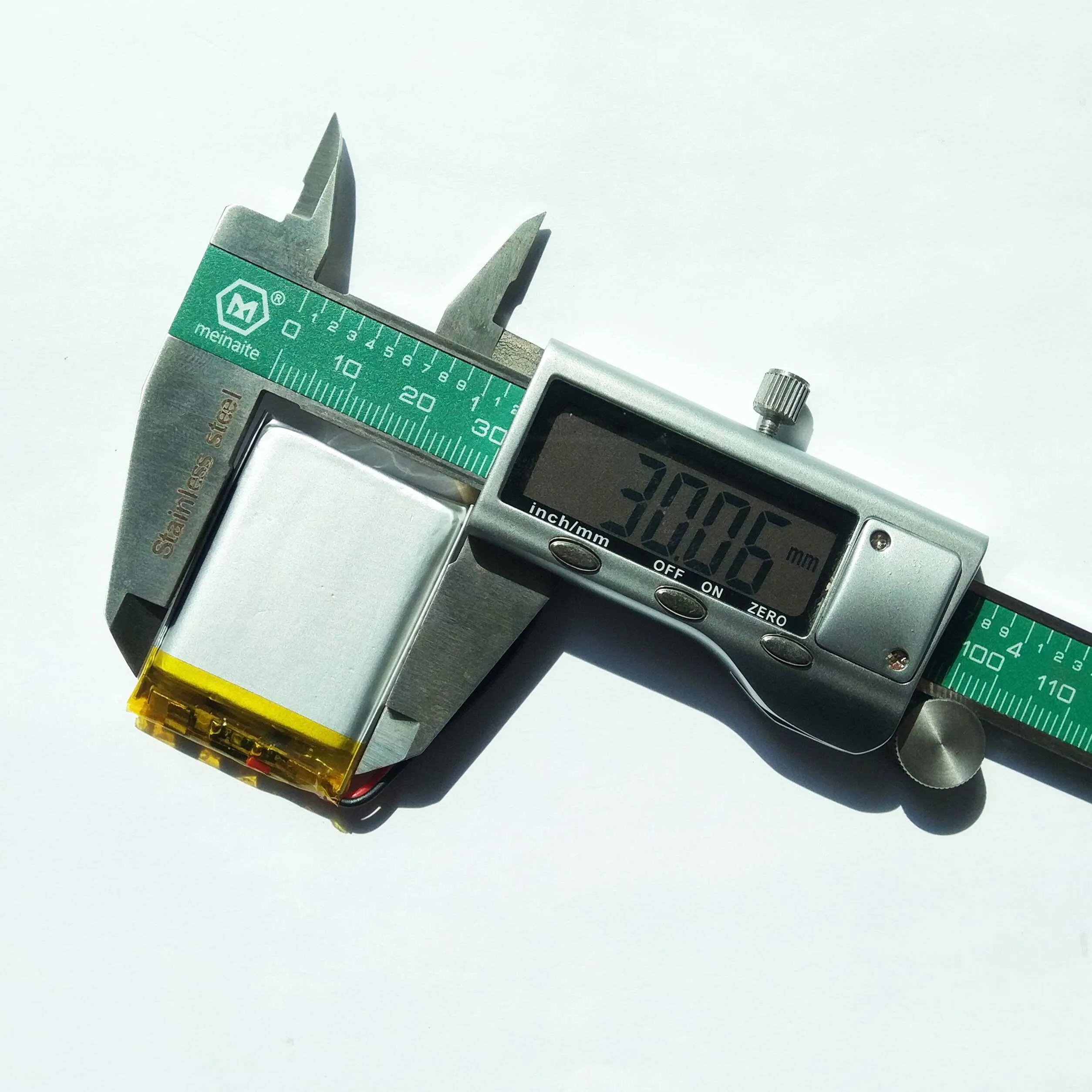 3.7v 800mah 603040 prismatic lipo battery LP603040 603040 3.7v 650mah battery