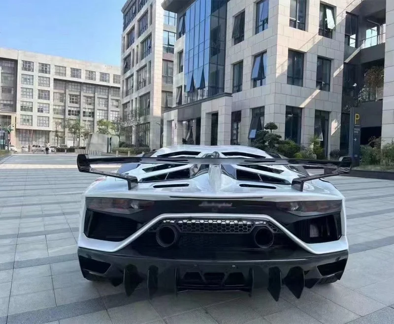 SVJ Style BodyKit Carbon Fiber Car Bumper For Lamborghini LP700 LP720 LP750 Aventador Body Kits Spoiler Wing