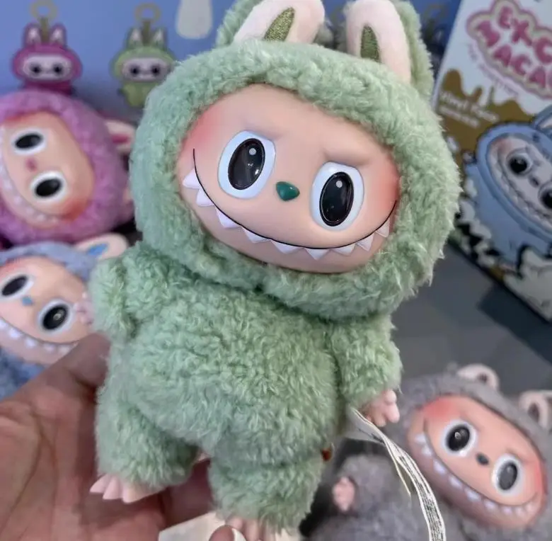 New arrive labubu popmart toys macaron toys anime action figure labubu blind box toys for decoration labubu mini keychain