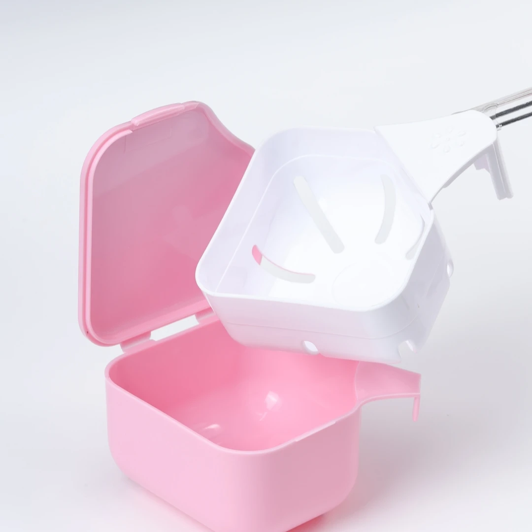 Plastic orthodontic membrane boxes custom denture storage box retainer holder case with organizer bag best