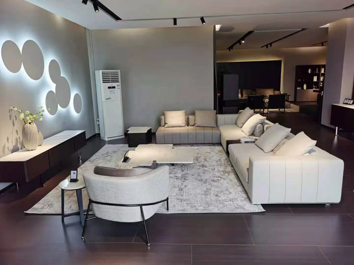 Foshan New Arrival Shann Furniture Sofa Sets Modern Italy  Style Living Room Sofa Set