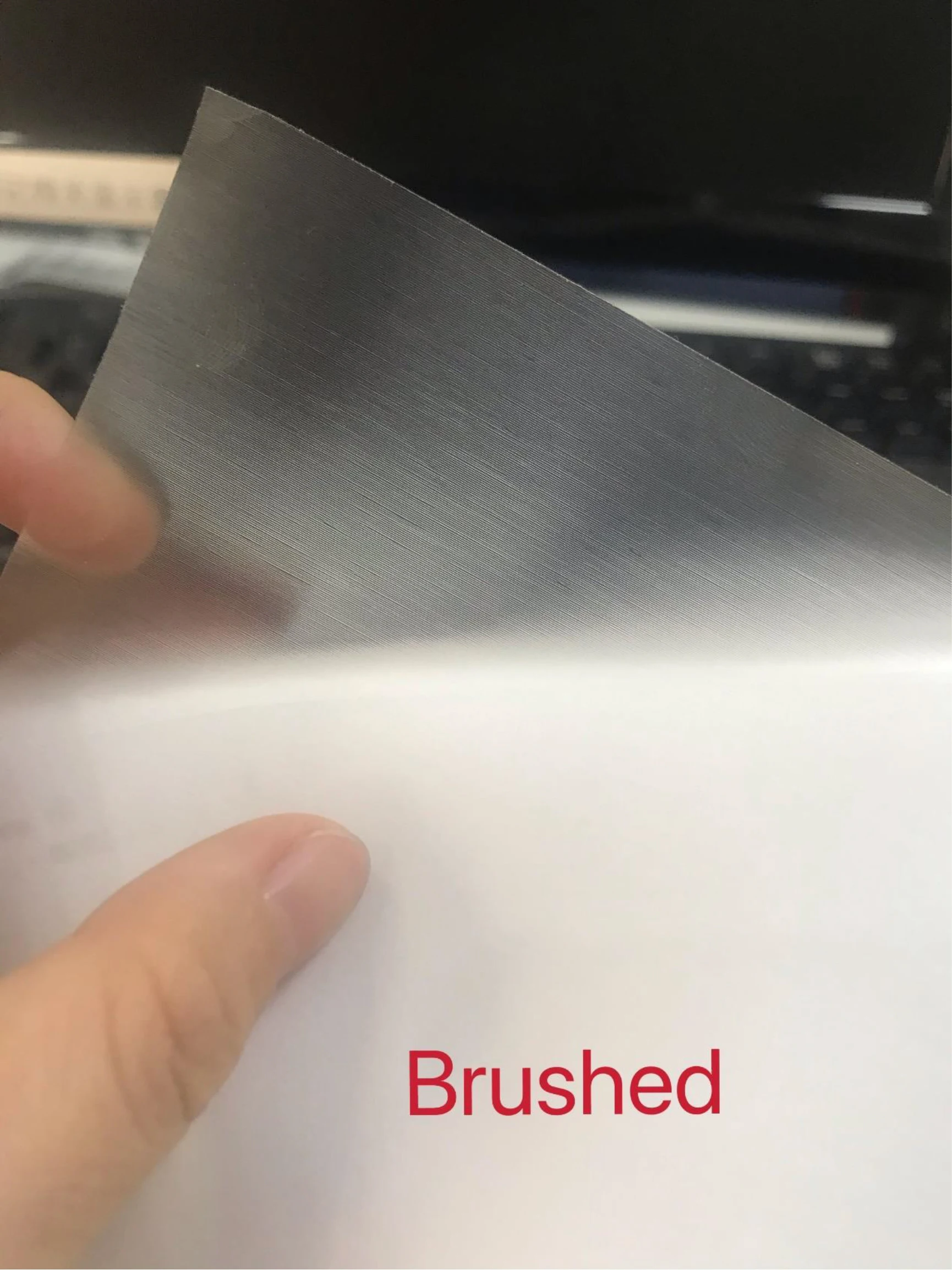 Оптовая продажа дешевая пленка прозрачная самоклеящаяся с холодным ламинированием голографическая