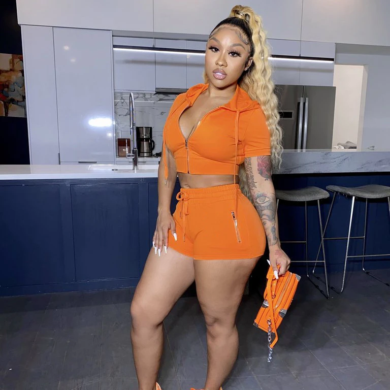 
TG37 Casual plus size women clothing 2021 summer 2 piece solid short hooded club outfits for women sexy 