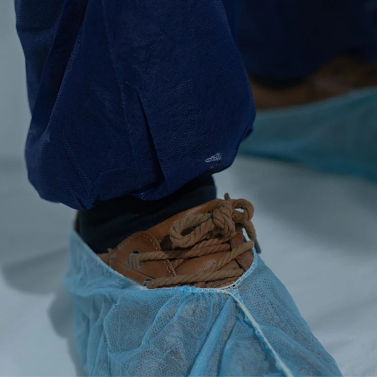 
Factory price wholesale Disposable Medical Protective Suit with high quality 