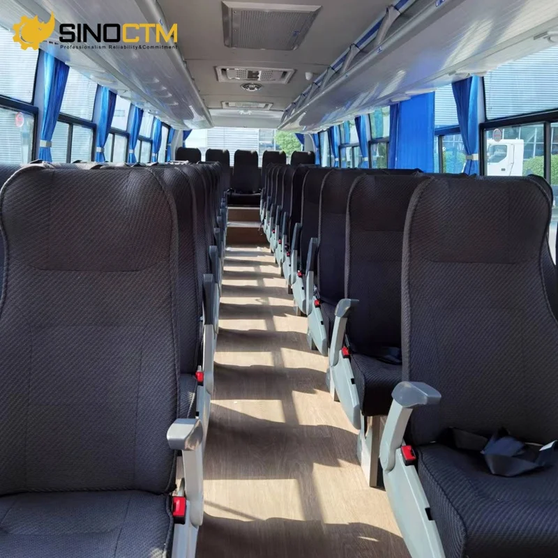 Dongfeng brand city Bus Right Hand Drive 30 Seater Auto Luxury coach Buses for sale