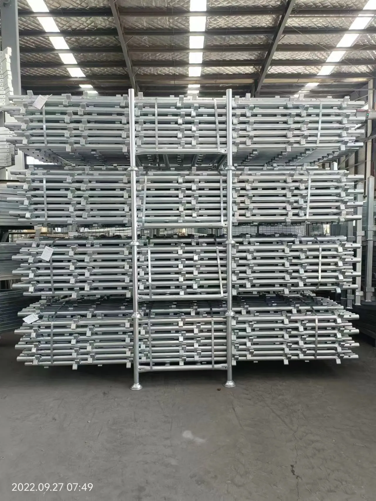 kwikstage scaffolding surface treatment painted or hot deep galvanized