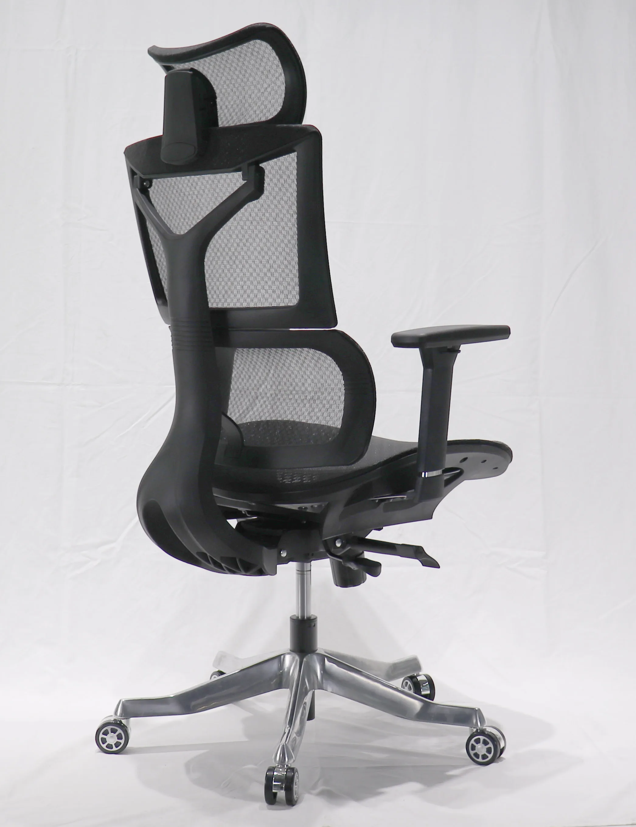 Adjustable armrests modern movable rotating high back ergonomic chair computer mesh chair swivel office chair