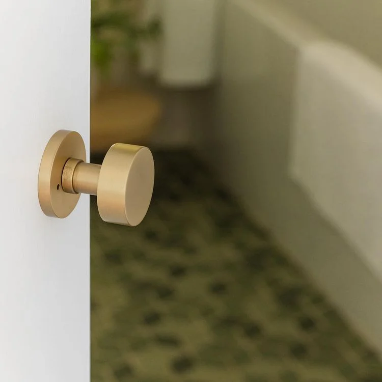 
Gold color Fancy Modern zinc alloy material hot sale dummy storeroom privacy keyless door knob locks OEM 