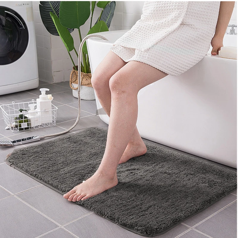 Water Absorbent Polyester Soft Washable Cute  Bathroom Rug Custom Solid Non Slip Anti Slip Microfiber Cushioned Bath Mat