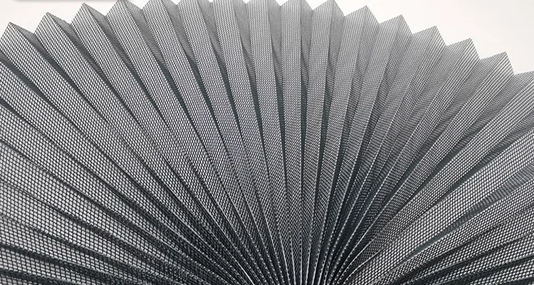 pleated mesh 4.jpg