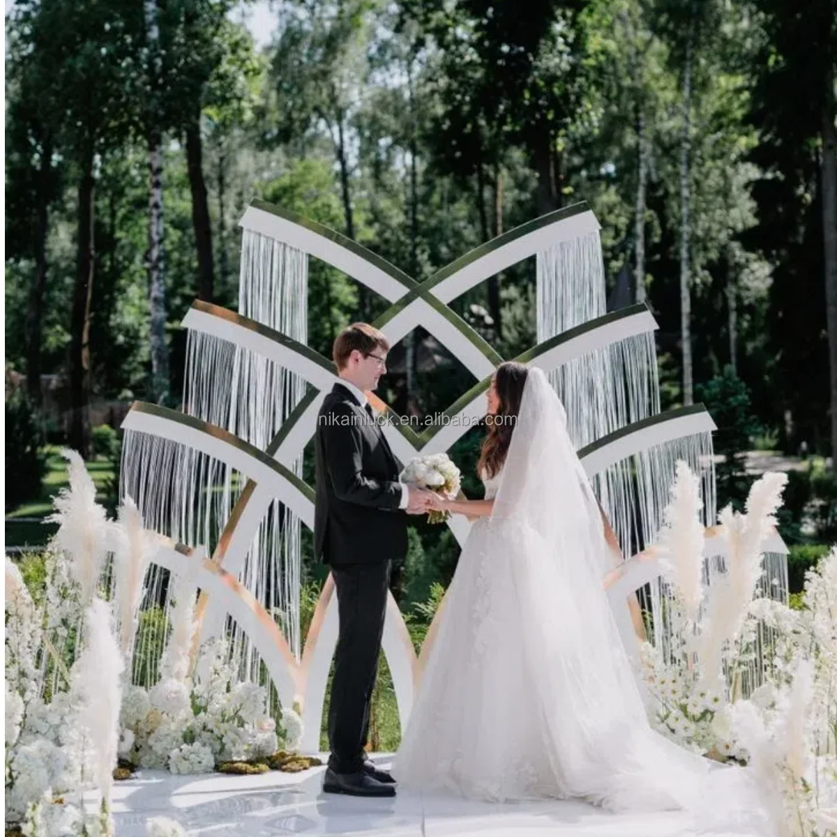 NIKA Customized Acrylic Backdrop With Light Stripe PVC Flower Shape Wedding Stage OutDoor and Indoor Background Decoration