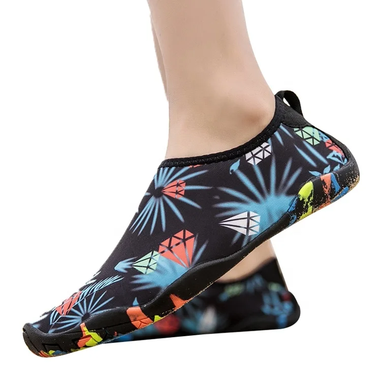Aqua Socks Beach Water Shoes Barefoot Yoga Socks Quick-Dry Surf Swim Shoes for Women Men