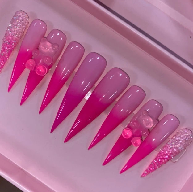 *Exclusive Elegant Designs Private Label Short Matte Handmade Press On Nails Fake Full Cover Rhinestone Artificial Fingernails