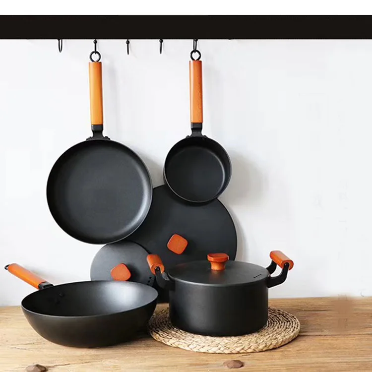 High-end gift pot set cast iron pot Pan Wok Pan set four-piece gas induction cooker universal  Gift pot set