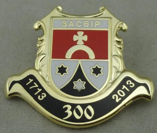 customized 3d die stamped brass army lapel pin,gold plating enamel metal badge,die casting brooch craft gifts