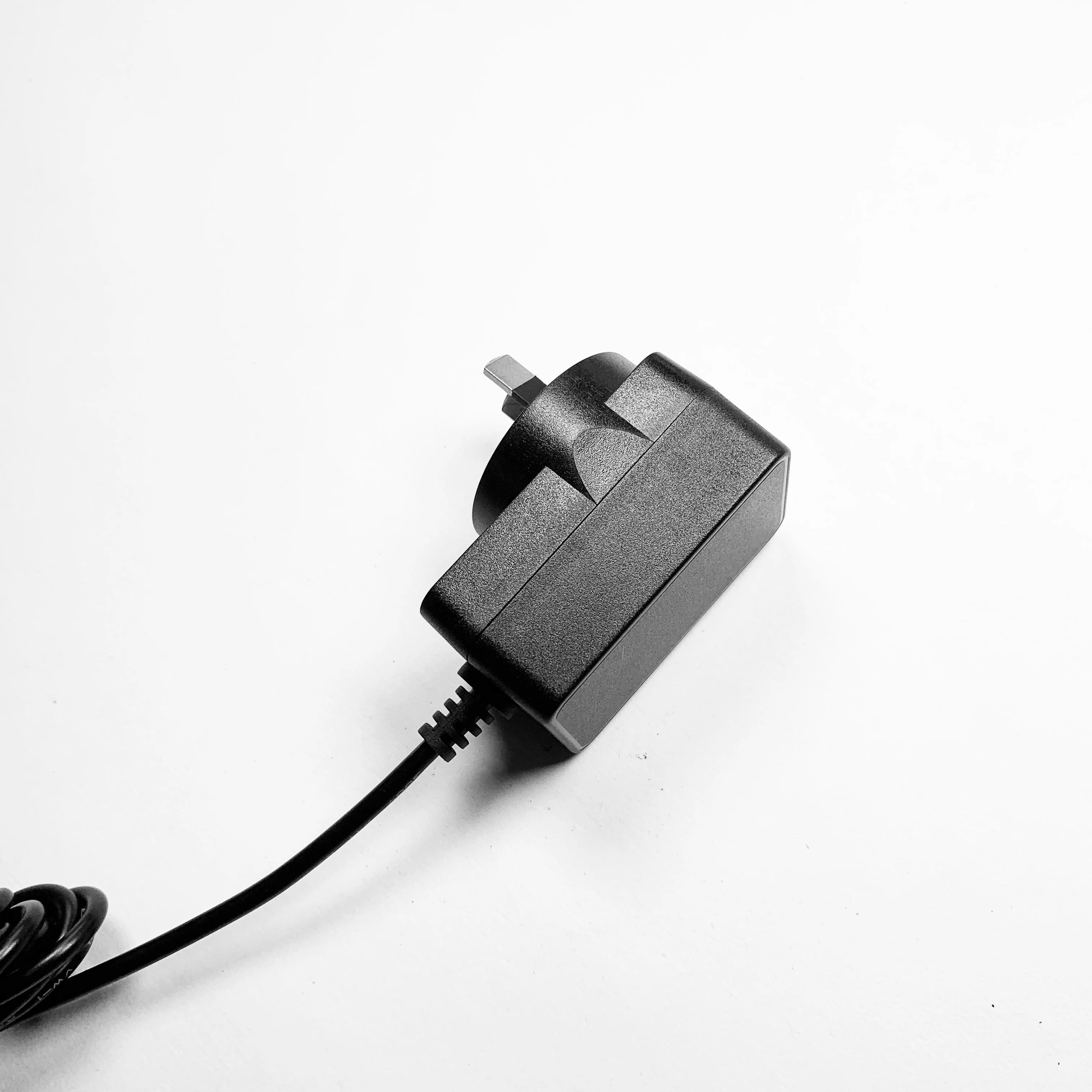 Блок питания Keerda, сертификат SAA, 5 В, 3 А, адаптер питания 15 Вт, 18 Вт, настенное зарядное устройство, адаптер 9 в