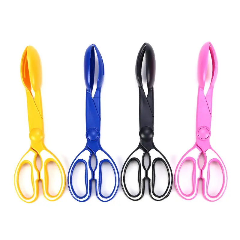 Factory direct selling wholesale high quality multicolor plastic new  dog toilet pickup pet cleaning supplies