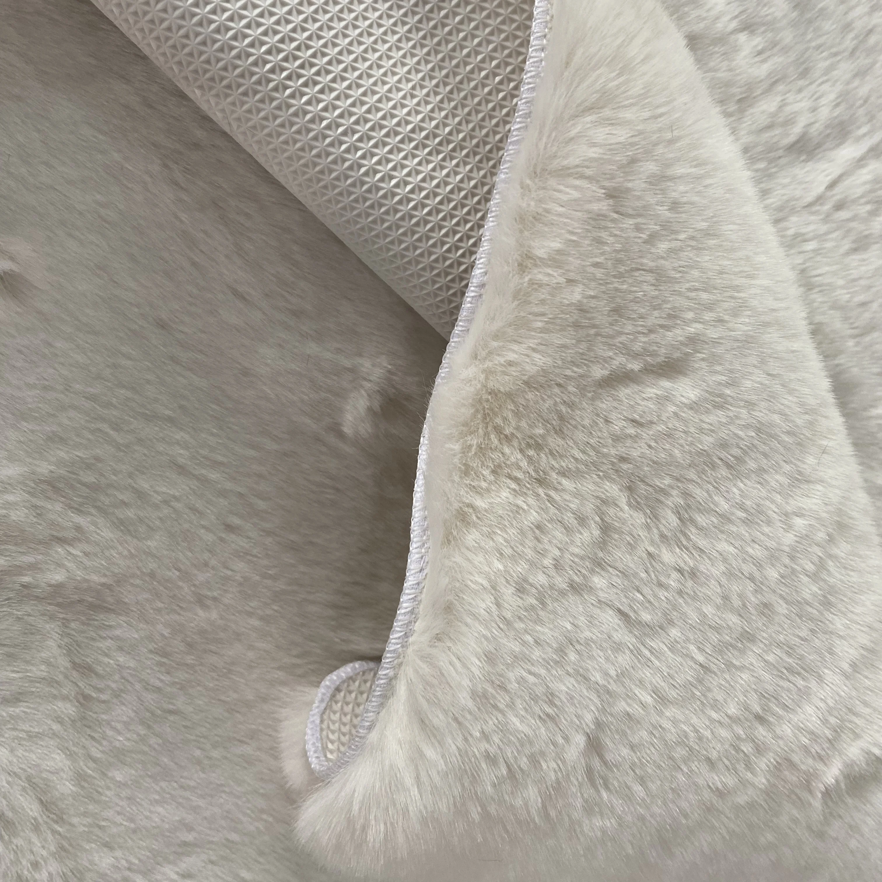 High quality artificial rabbit fur carpet anti slip fur rug bedroom fluffy faux fur rug