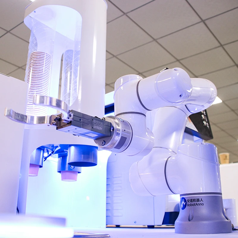 Commercial Indoor AI Intelligent Automatic Latte Coffee And Printing Coffee Machine Barista Coffee Robot