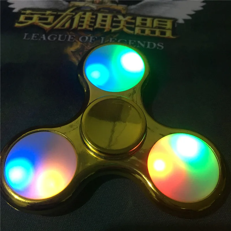 Factory wholesale led fidget spinner glow in the dark fidget spinner lumineux customised fidget spinners