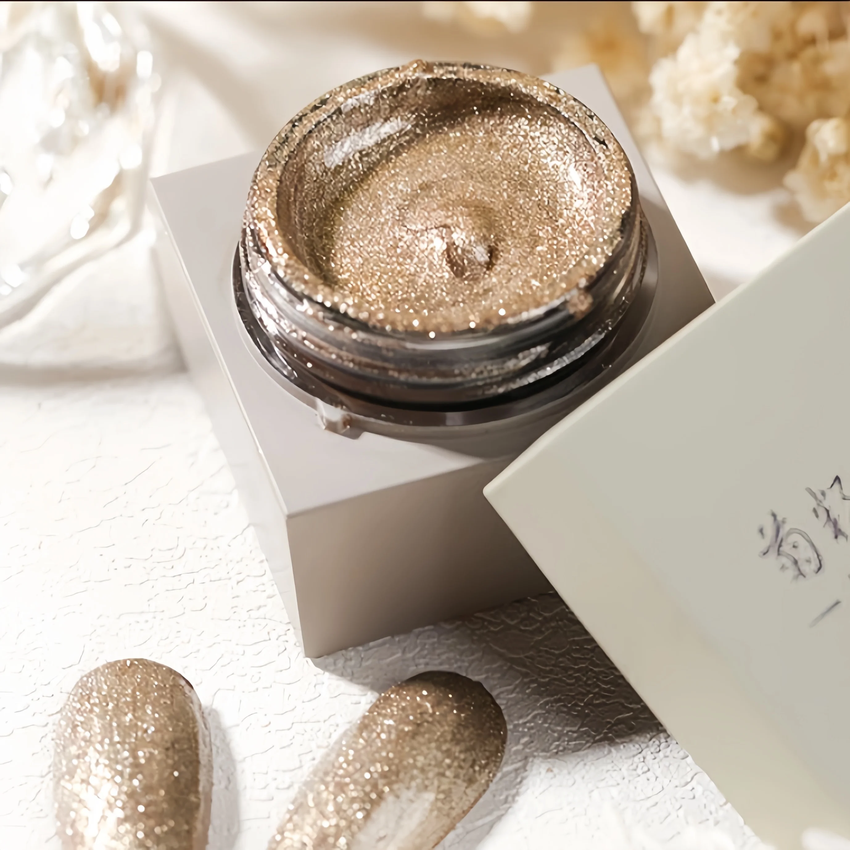 Oxxi Gold Metal Embossing Glue Nail  Polish 2024 Latest Model 7ml OEM ODM Soak Off Polish UV Led Gel Polish