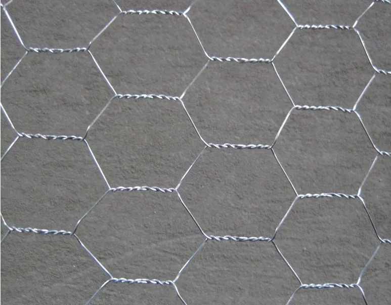 Automatic hexagonal wire mesh machine for seaport project and block wall