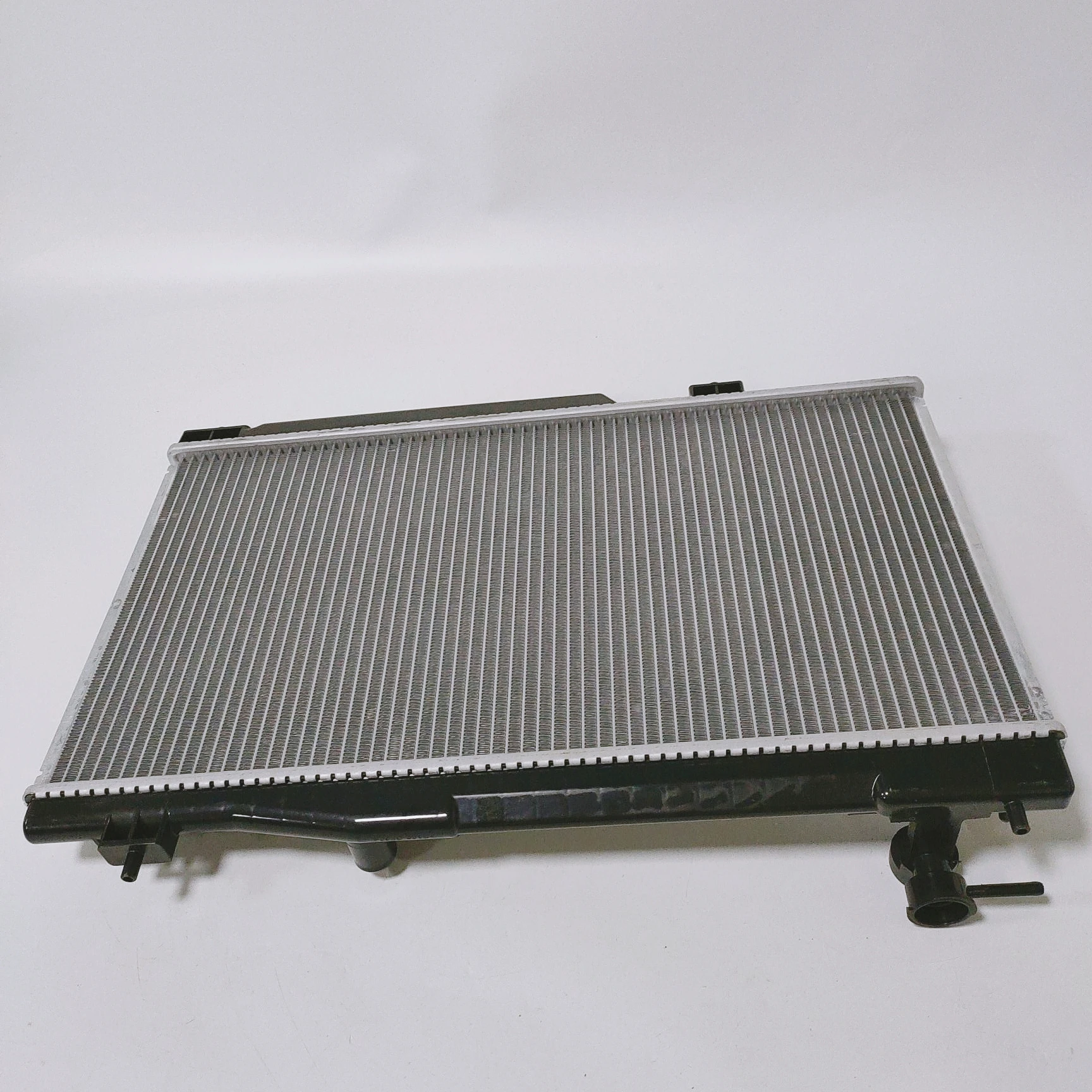 S21-1301110 Aluminum Plastic Brazed Car Engine Water Tank Radiator  Aluminum Radiator For Chery QQ 0.6 (M/T)