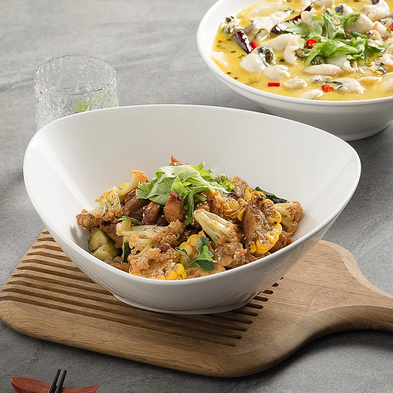High-End Ceramic Salad Soup Bowl Slanted Mouth Design Customizable Set for Home Hotel Party Tableware Sustainable Feature