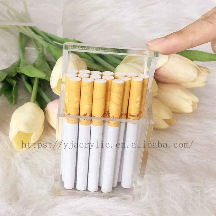Acrylic cigarette box